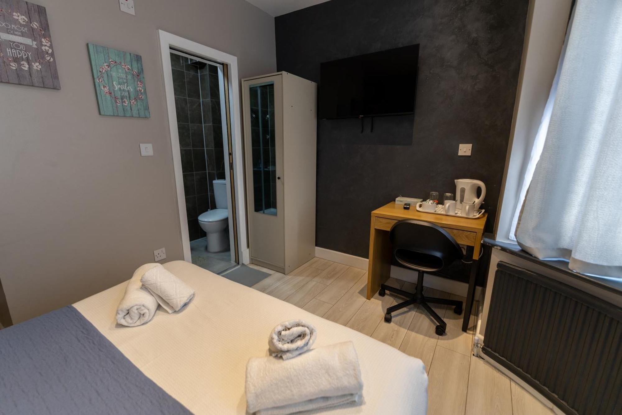 Paragraph Edmonton Palmers Green Εξωτερικό φωτογραφία