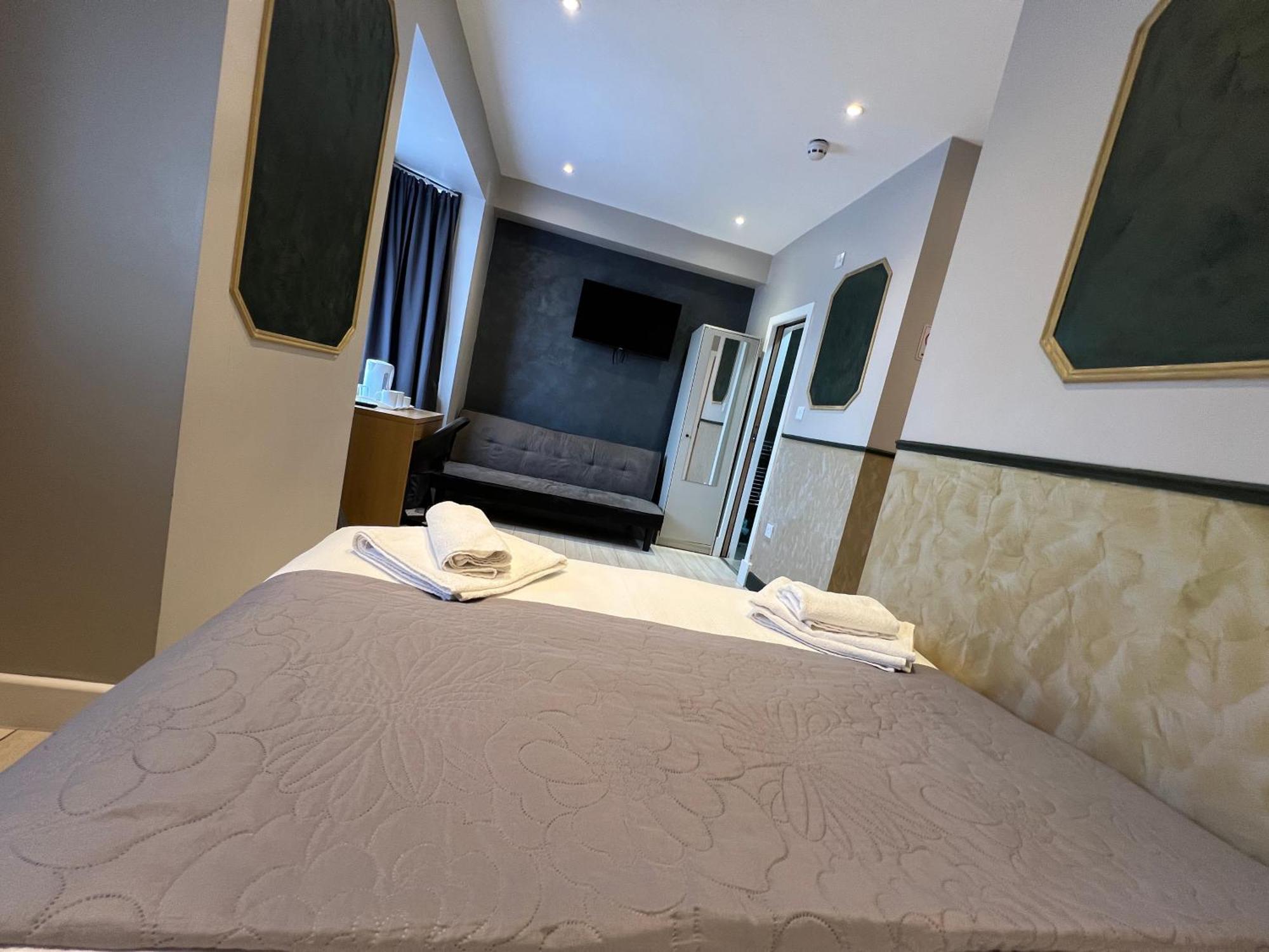 Paragraph Edmonton Palmers Green Εξωτερικό φωτογραφία