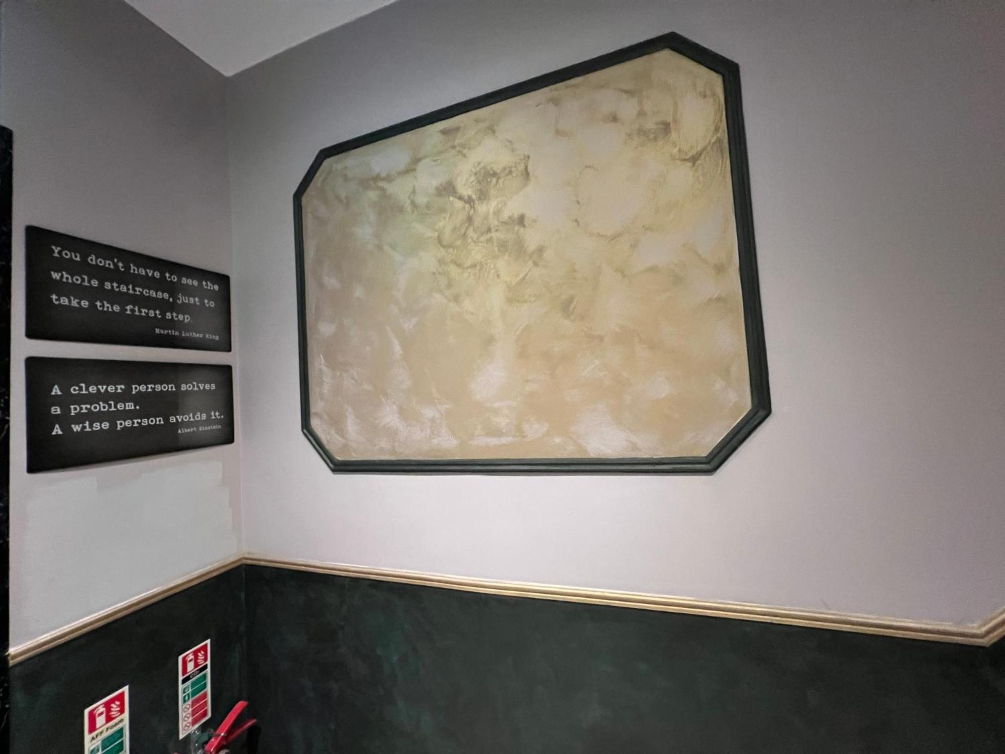 Paragraph Edmonton Palmers Green Εξωτερικό φωτογραφία
